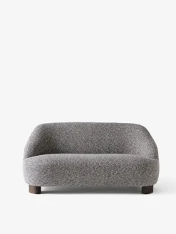 Margas LC3 sofa fra &Tradition
