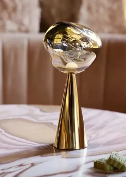 Melt Portable Bordlampe, gold fra Tom Dixon