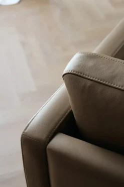 MH276 4 pers. sofa i Baltique anilinlæder fra Mogens Hansen