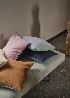 Mingle Cushion, 45 x 45 cm fra Muuto