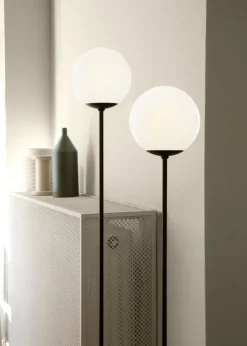 Model 1081 Gulvlampe fra Astep