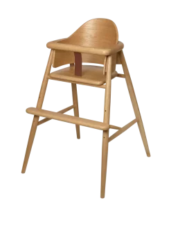 Muru højstol, olieret eg fra Ferm Living