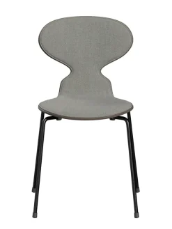 3101 Myren Stol, forsidepolstret af Arne Jacobsen