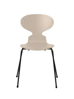 3101 Myren Stol i farvet ask af Arne Jacobsen