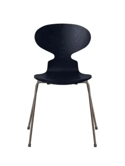 3101 Myren Stol i farvet ask af Arne Jacobsen