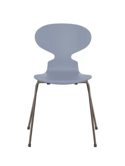 3101 Myren Stol lakeret af Arne Jacobsen