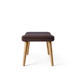ND550F Fodskammel af Nanna Ditzel