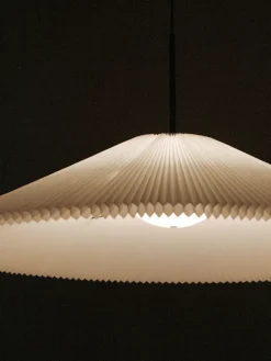 Nebra Pendant Lamp Large fra New Works