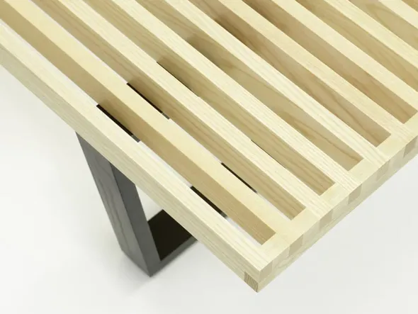 Nelson Bench, kort fra Vitra