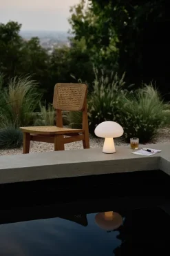 Obello Portable Bordlampe fra GUBI