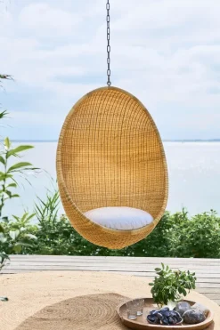 Outdoor Hanging Egg, Natural af Nanna Ditzel