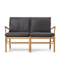 OW149-2 Colonial sofa eg olie, Terra-læder af Ole Wanscher