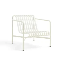Palissade Lounge Chair Low, cream white fra Hay