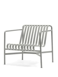 Palissade Lounge Chair Low, sky grey fra Hay