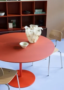 Panton café- og spisebord, Ø120 cm fra Montana