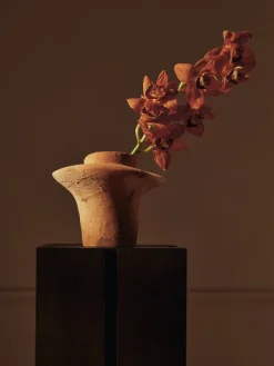 Parcel Pedestal fra Ferm Living