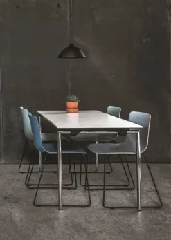 Pato Stol, medestel fra Fredericia Furniture