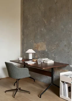 Pavilion Bord AV18 fra &Tradition
