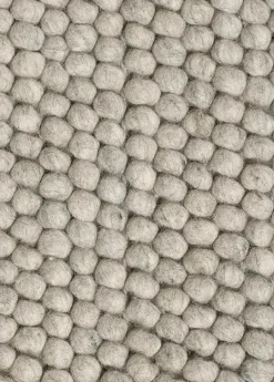 Peas tæppe, soft grey fra Hay