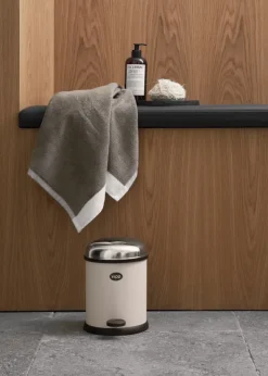 Pedalspand VIPP12 - 3 L, Holger's Beige fra Vipp