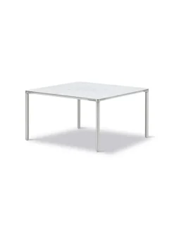 Piloti Bord, hvid carrara fra Fredericia Furniture
