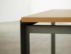 PK52A Elevbord fra Carl Hansen & Søn