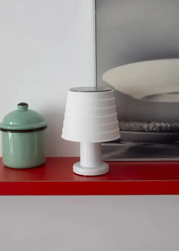 PL5.01 Portable Lamp fra Sowden Light