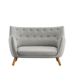 Poet sofa, eg olie af Finn Juhl
