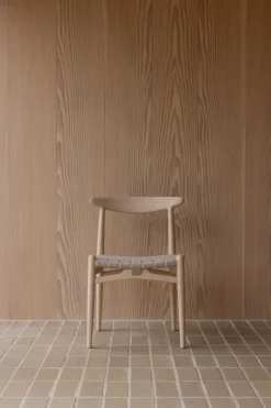 PP101 stol af Hans J. Wegner