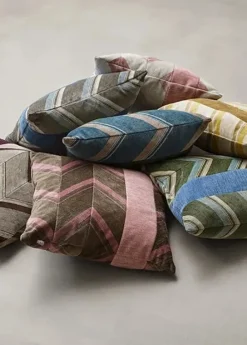 Quill Pyjamas Pillow, 50x50 fra Eilersen