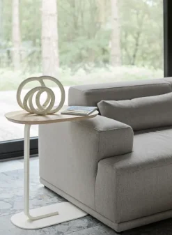Relate Side Table fra Muuto