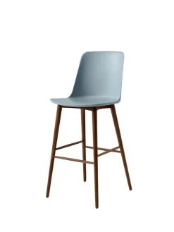 Rely HW133 Bar Chair, walnut fra &Tradition