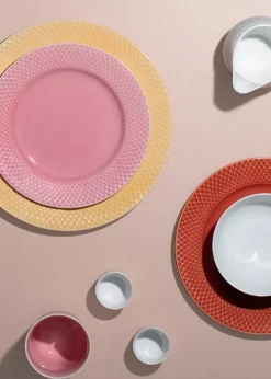 Rhombe tallerken, sand Ø27 cm fra Lyngby Porcelæn
