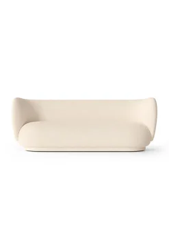 Rico Sofa 3 Bouclé, off-white fra Ferm Living