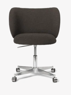 Rico Spisebordsstol w. Castors fra Ferm Living