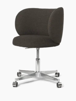 Rico Spisebordsstol w. Castors fra Ferm Living