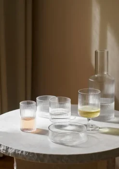 Ripple glas karaffel fra Ferm Living