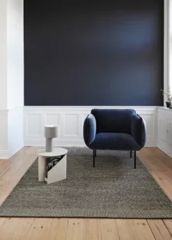 Rombo Rug, grey fra Woud