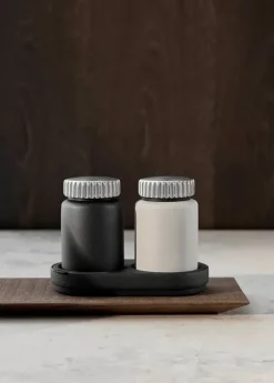 Salt og peber sæt, sort og grå fra Vipp