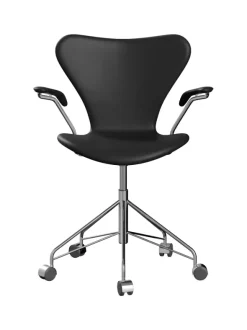 3217 Serie 7 Kontorstol af Arne Jacobsen