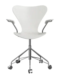 3217 Serie 7 Kontorstol af Arne Jacobsen