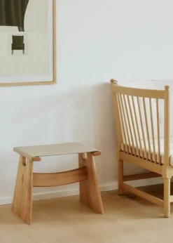 Seto Stool, eg lys olie fra Fredericia Furniture