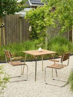 S 40 F Outdoor cantilever chair, med armlæn fra Thonet