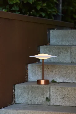 Sinus 22 Portable bordlampe, kobber af Piet Hein