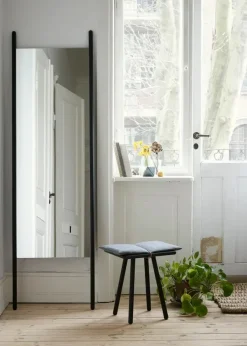 Skagerak Georg Spejl fra Fritz Hansen