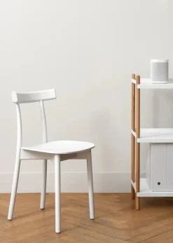 Skinny wooden chair, ash/white fra Nine