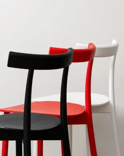 Skinny wooden chair, ash/white fra Nine