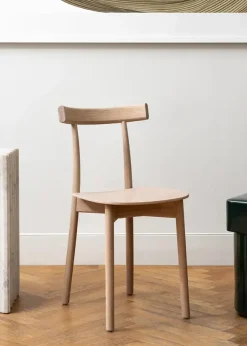 Skinny wooden chair, oak fra Nine