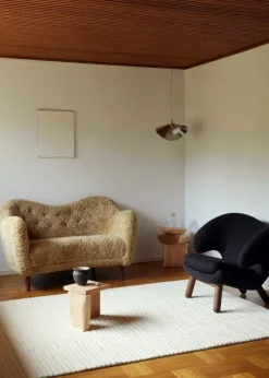 46 sofa, eg olie af Finn Juhl