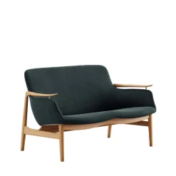 53 sofa, eg olie af Finn Juhl